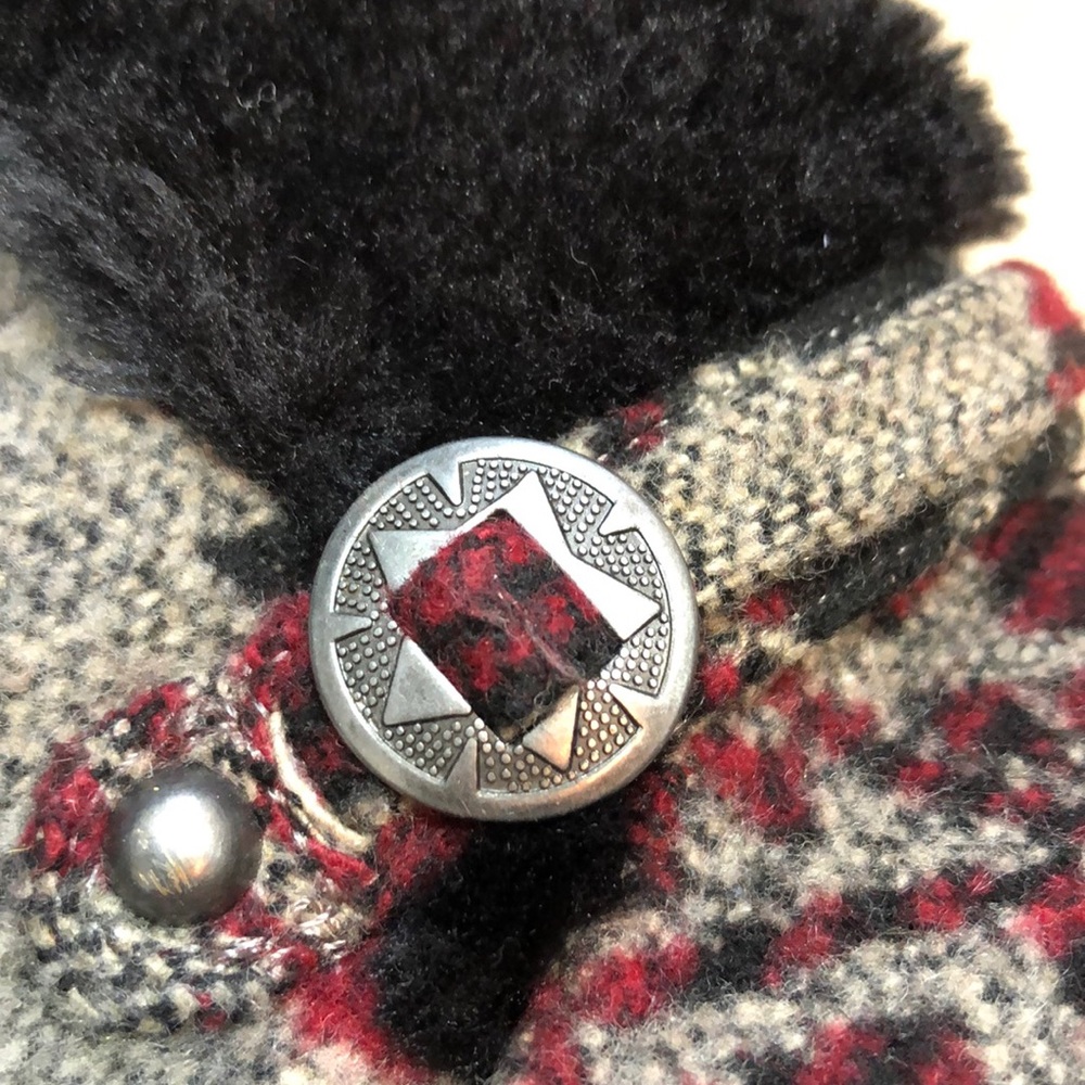 Indigo Rd. Pendleton Style Fur Lined Booties - Picture 5 of 8
